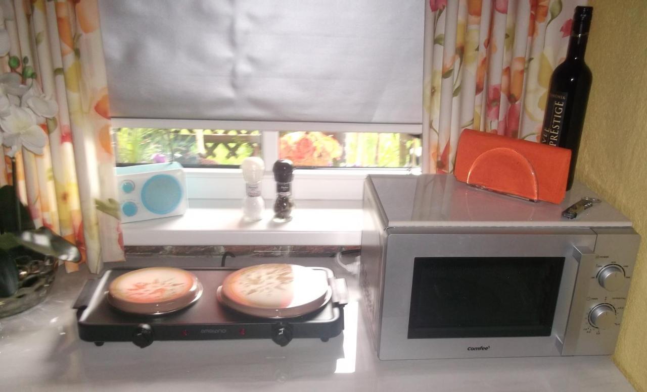 Ferien Bei Conny Apartment Nueziders Luaran gambar