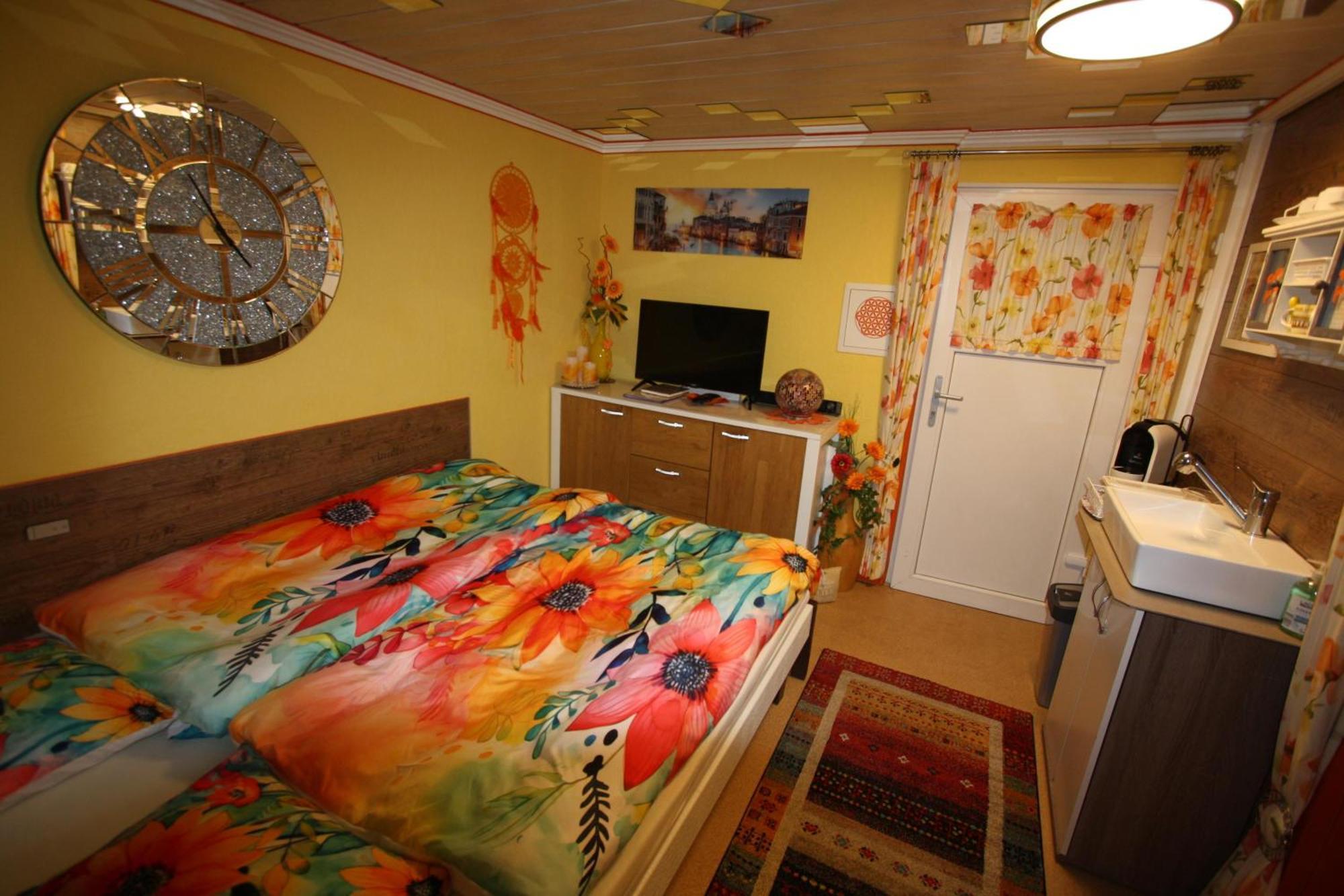 Ferien Bei Conny Apartment Nueziders Luaran gambar