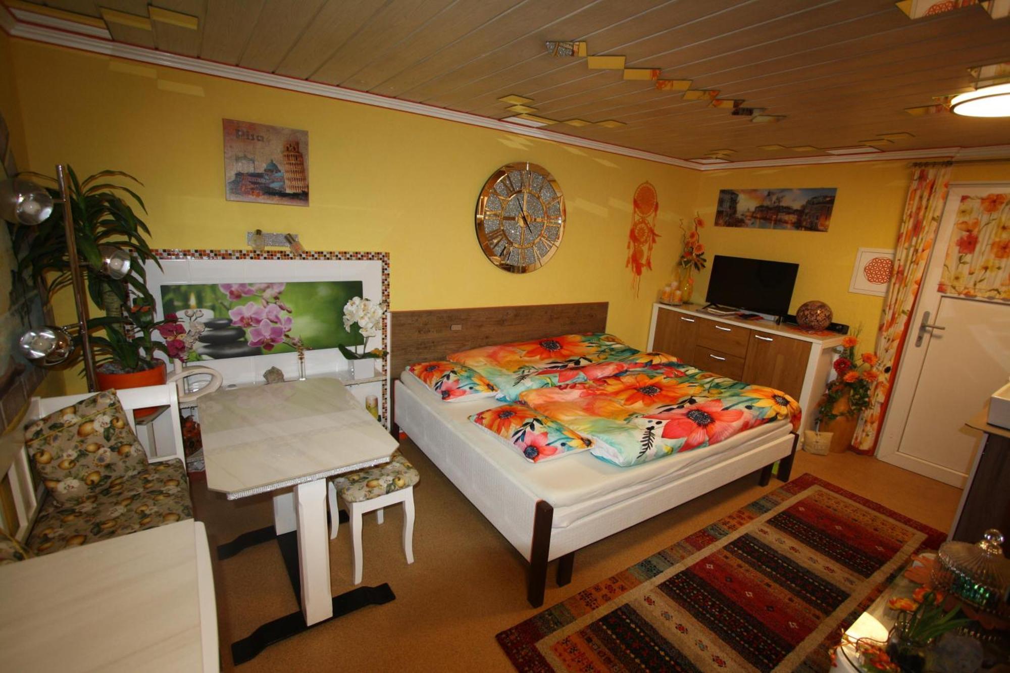 Ferien Bei Conny Apartment Nueziders Luaran gambar